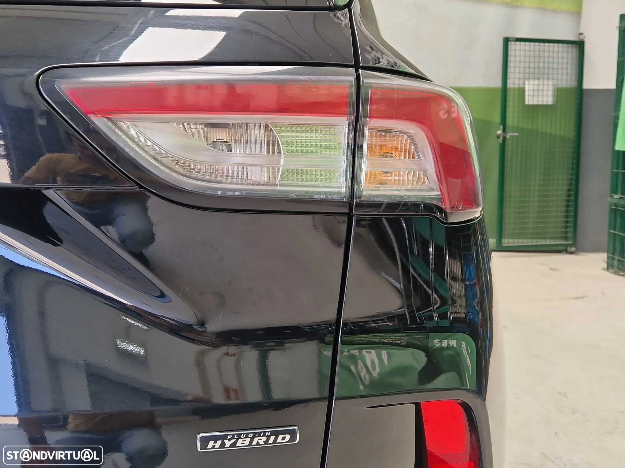Ford Kuga 2.5 PHEV ST-Line - 9