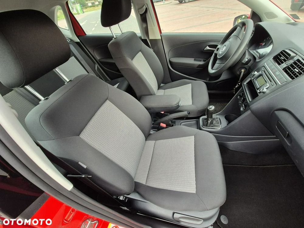 Volkswagen Polo - 14