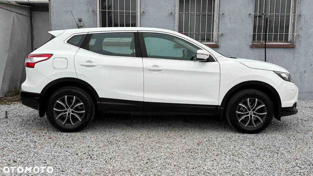 Nissan Qashqai 1.2 DIG-T Visia - 8