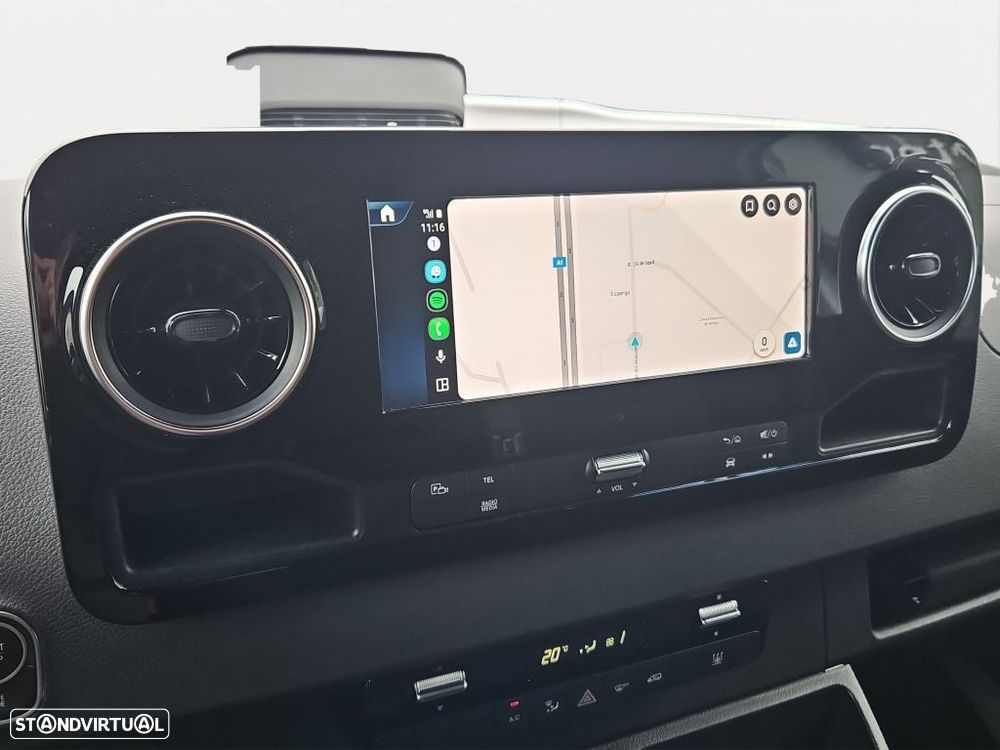 Mercedes-Benz ESPRINTER 24- 81 KWH 320/37 PRO - 11