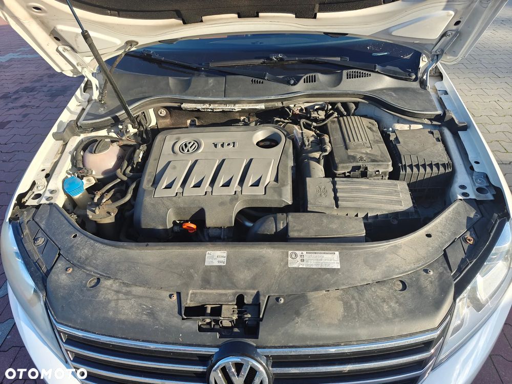 Volkswagen Passat 2.0 TDI Highline - 19