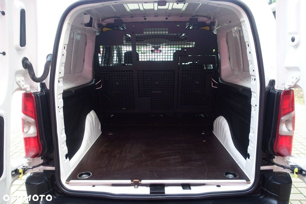 Peugeot Partner - 11
