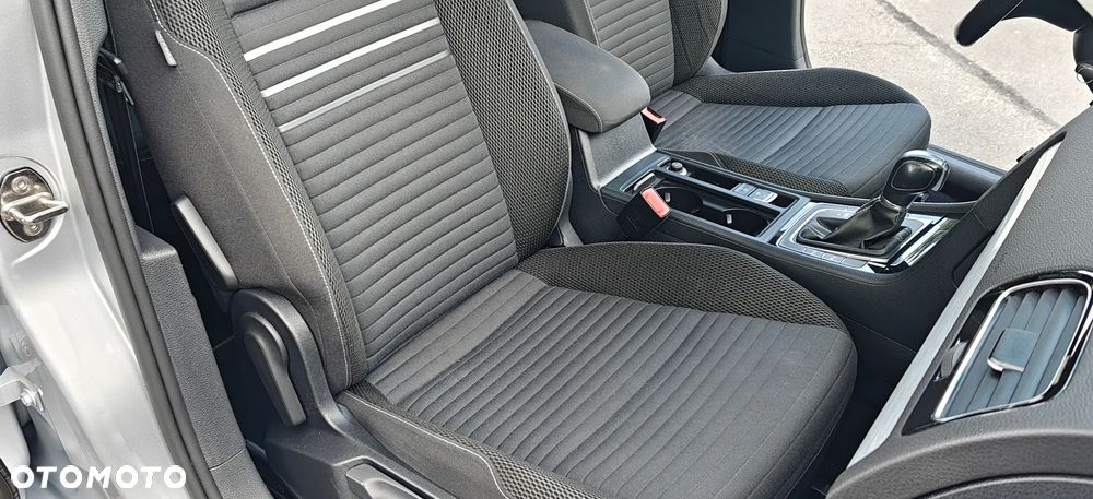Volkswagen Golf 1.6 BlueTDI DSG Cup - 26