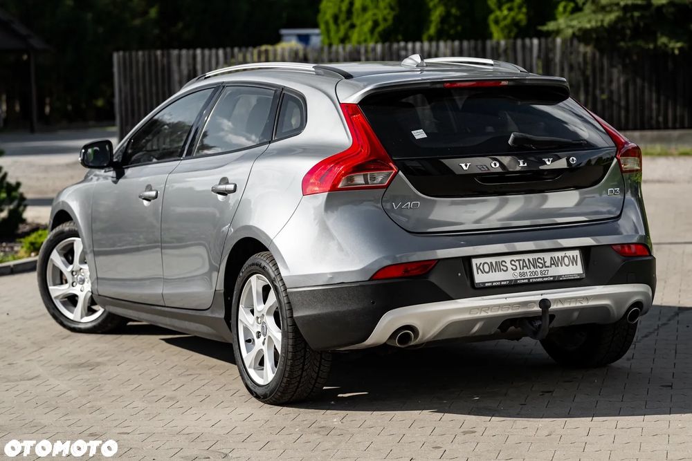 Volvo V40 Cross Country D2 Summum - 9