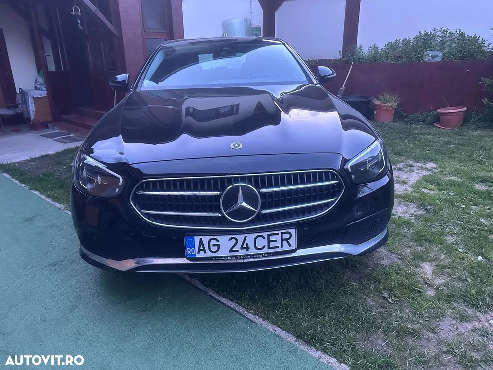 Mercedes-Benz E 300 4MATIC 9G-TRONIC Avantgarde - 16