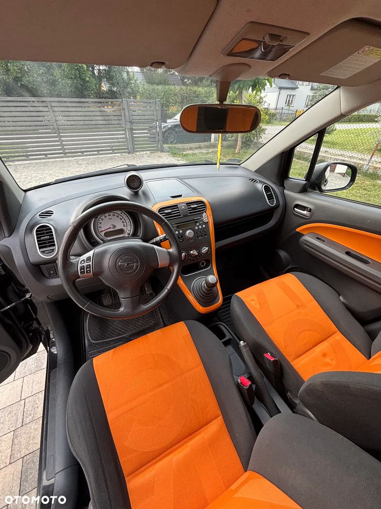 Opel Agila - 10