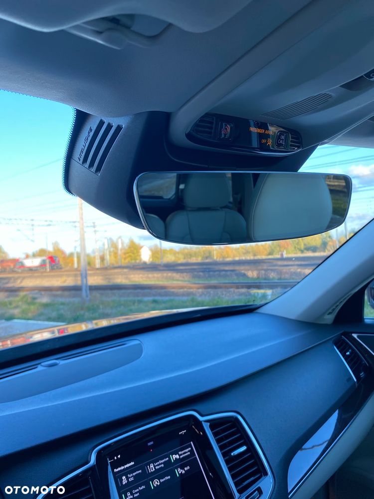 Volvo XC 90 T6 AWD Geartronic Momentum - 28