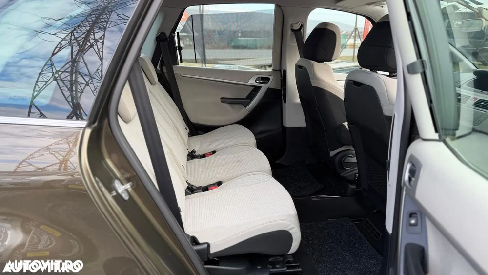 Citroën C4 e-HDi 110 EGS6 Business Class - 13