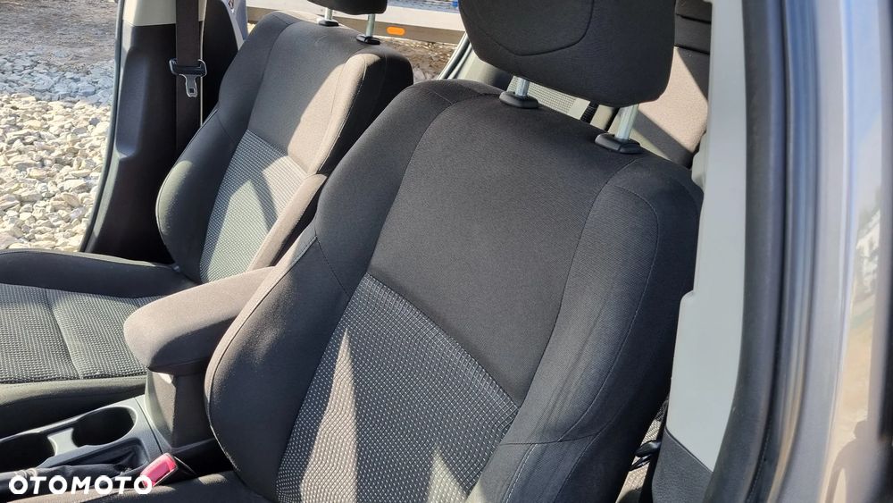 Toyota Auris - 26