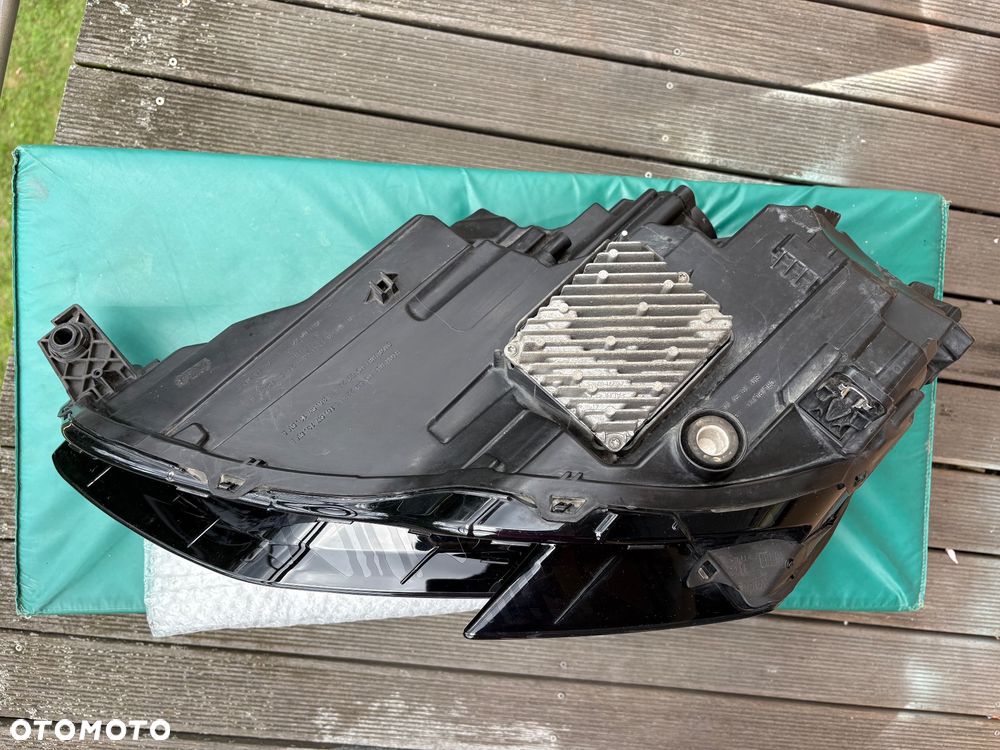 Oryginalny reflektor prawy FULL LED Audi A3 8Y S line 2024 Valeo 8Y0 941 034 - 4