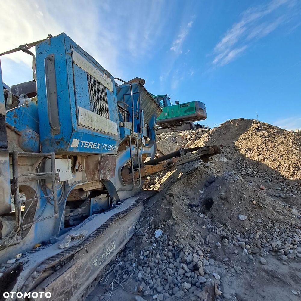 Terex Pegson - 8