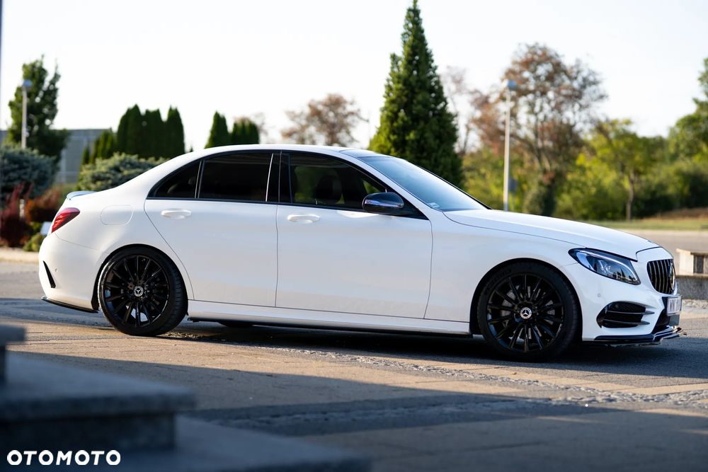 Mercedes-Benz Klasa C 400 4-Matic 7G-TRONIC - 7