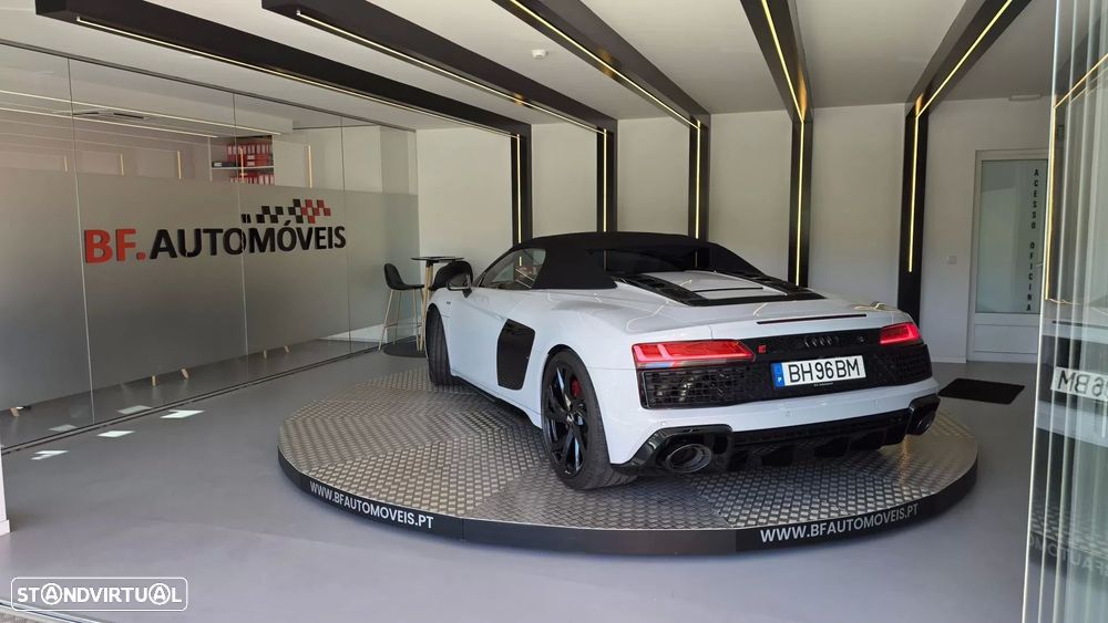 Audi R8 Spyder V10 5.2 FSI RWS S tronic - 16