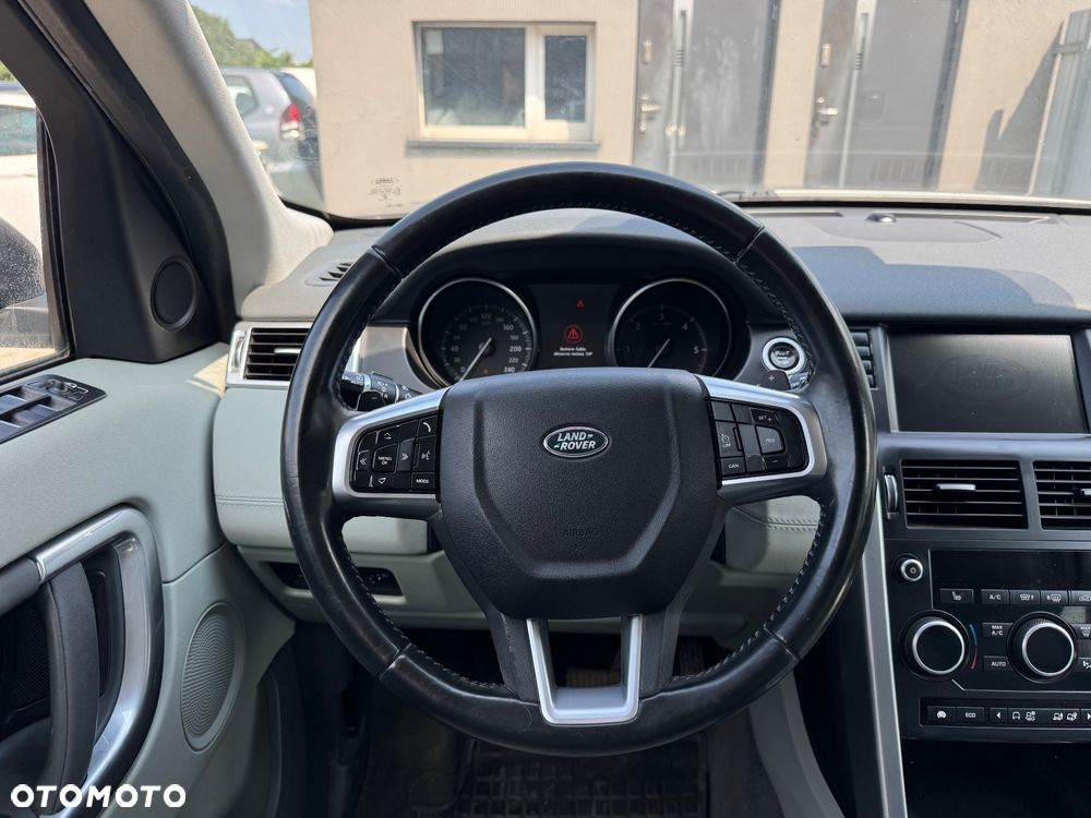Land Rover Discovery Sport 2.0 TD4 HSE - 14