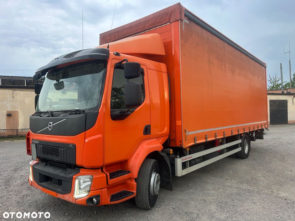 Volvo FL - 3