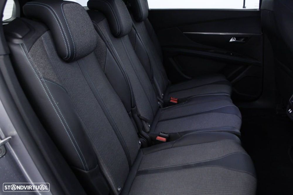 Peugeot 5008 1.2 PureTech Allure Pack EAT8 - 15