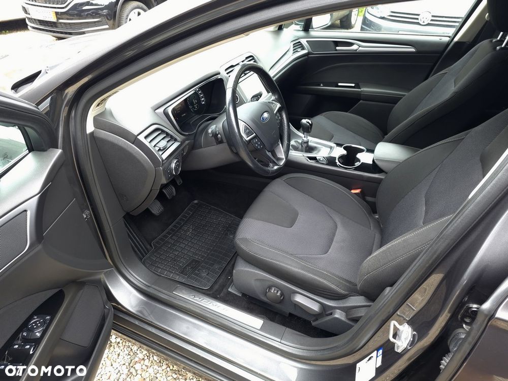 Ford Mondeo 2.0 TDCi Titanium - 8