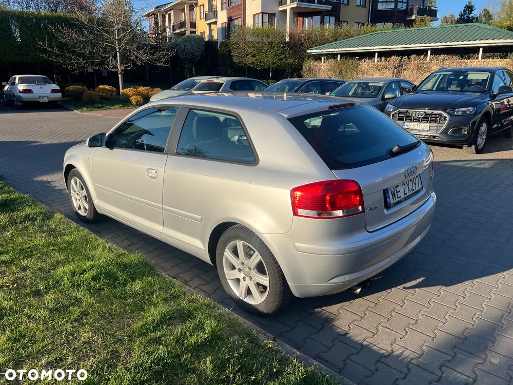 Audi A3 3-drzwiowe 1.4 TFSI Ambiente - 7