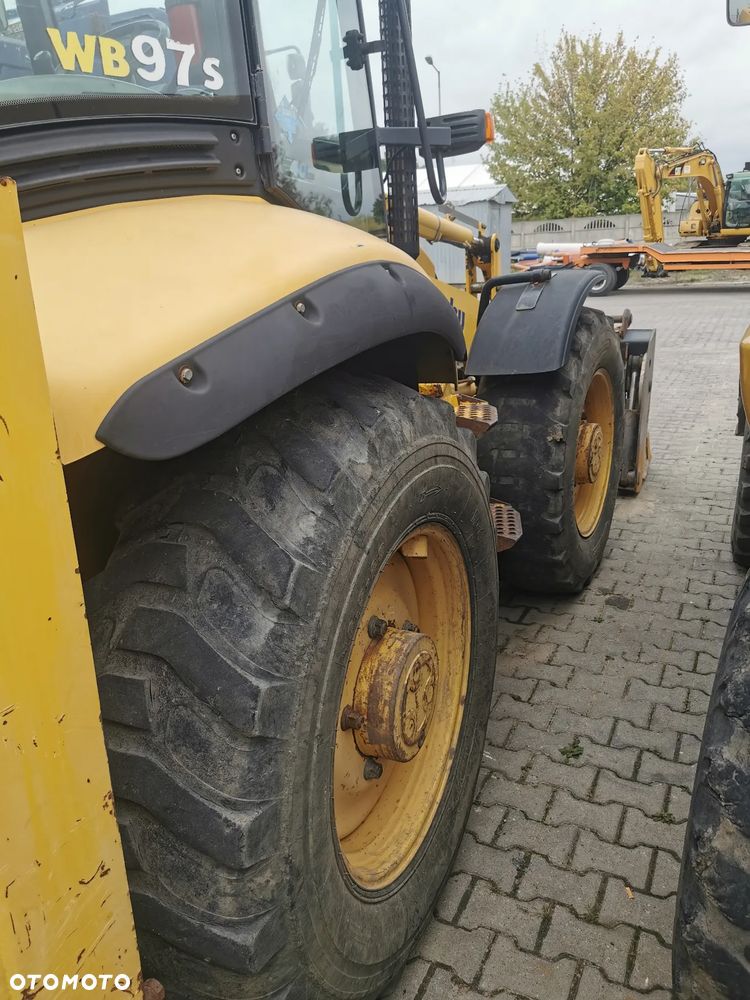 Komatsu WB97S-2 - 7