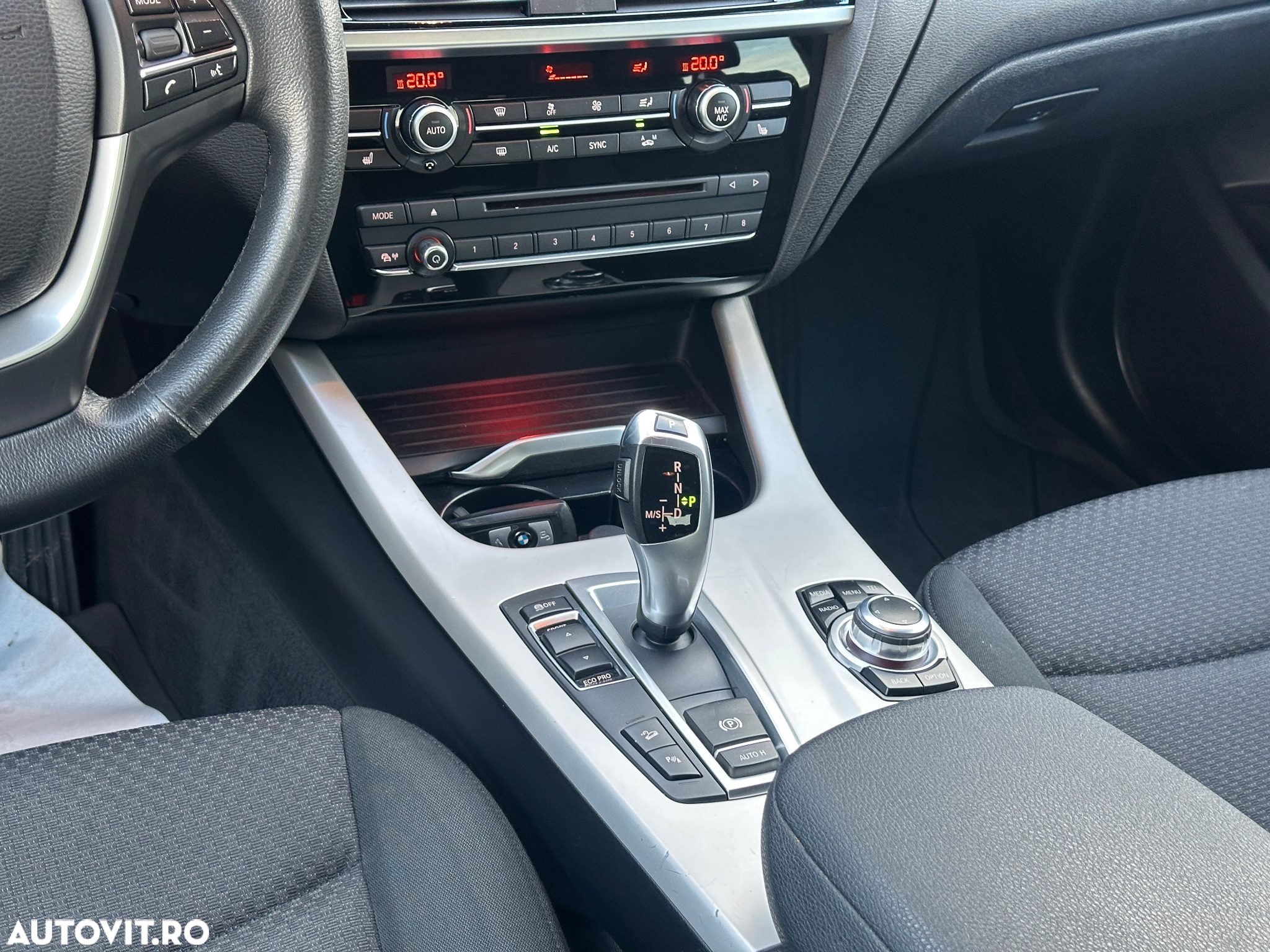 BMW X4 xDrive20d xLine - 16