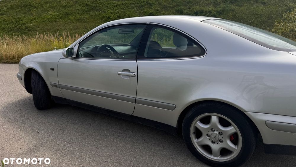 Mercedes-Benz CLK 200 Kompressor - 4