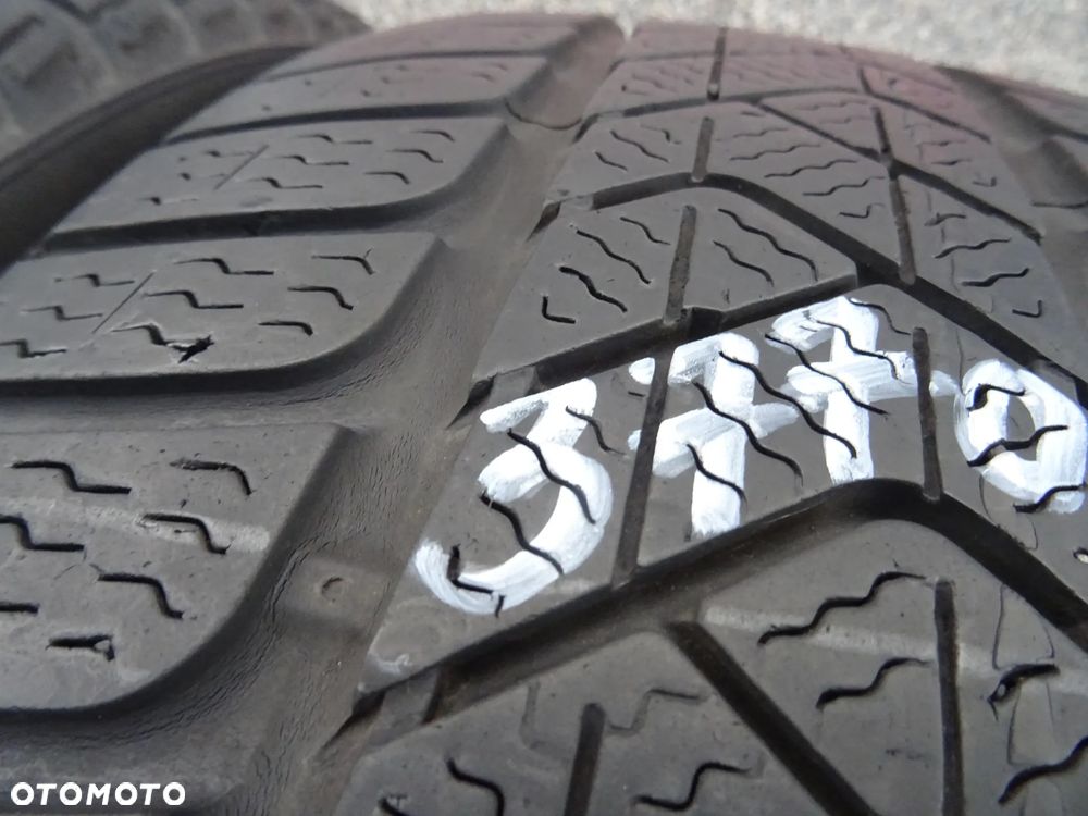 215/55/R17 94H Pirelli8 Winter Sotto Zero 3 - 10