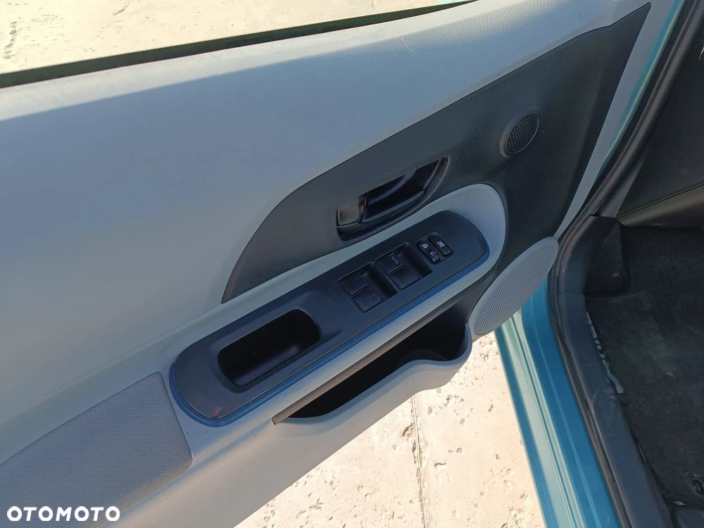 Toyota Prius - 14