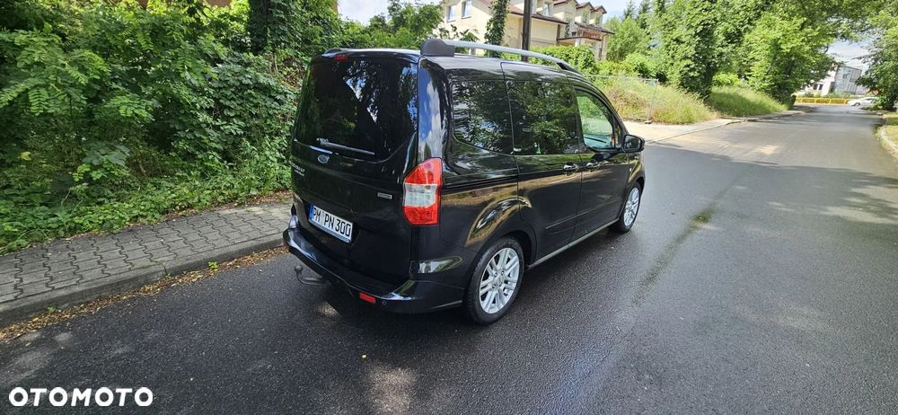 Ford Tourneo Courier 1.0 EcoBoost S&S Ambiente - 5