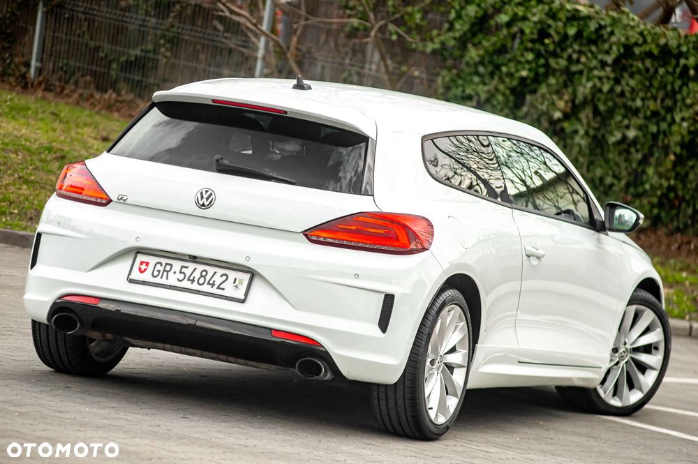 Volkswagen Scirocco R - 15