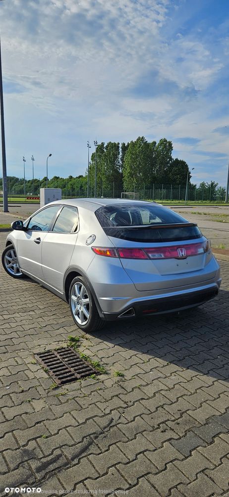 Honda Civic 1.8 Sport - 3