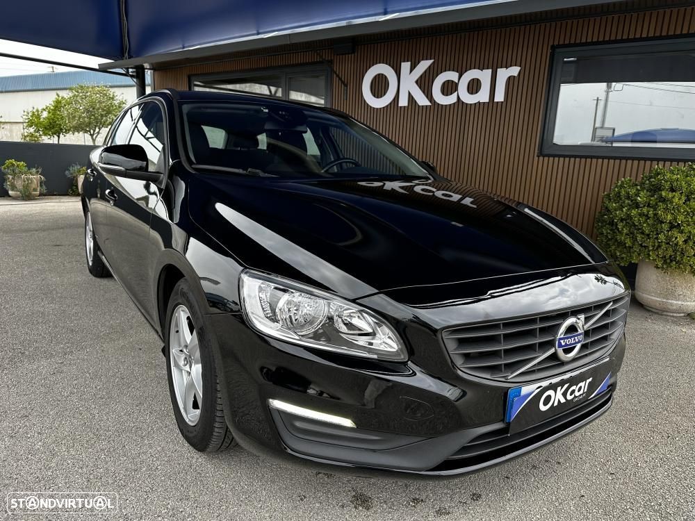 Volvo V60 2.0 D2 Momentum - 2