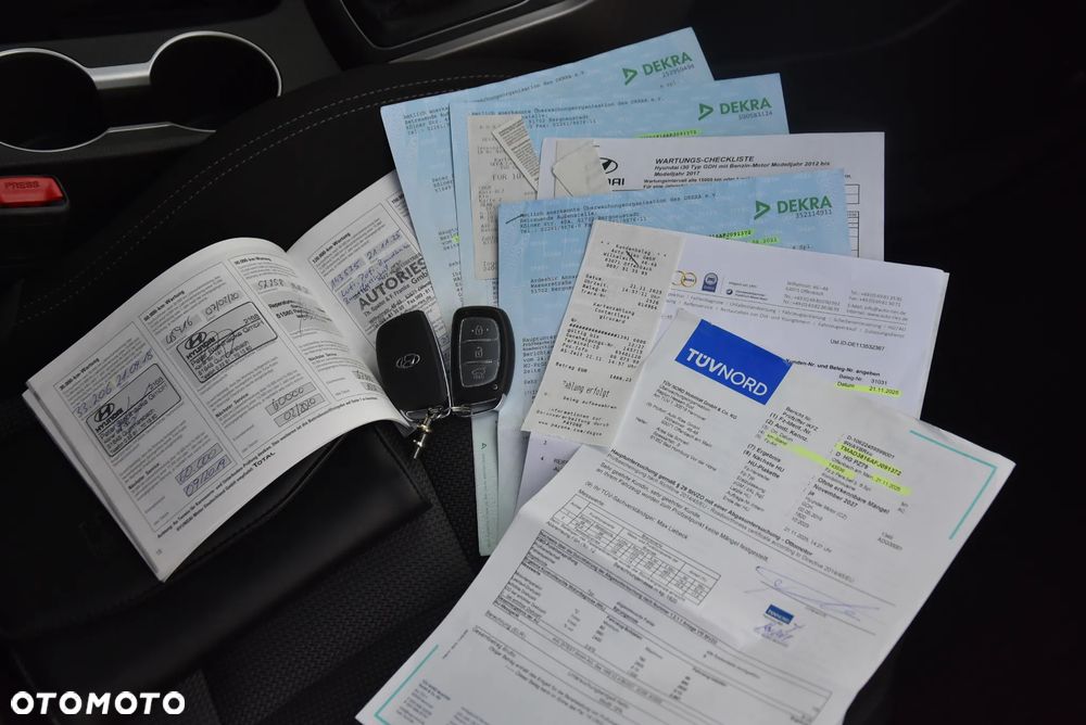 Hyundai i30 blue Kombi 1.4 YES Gold - 39