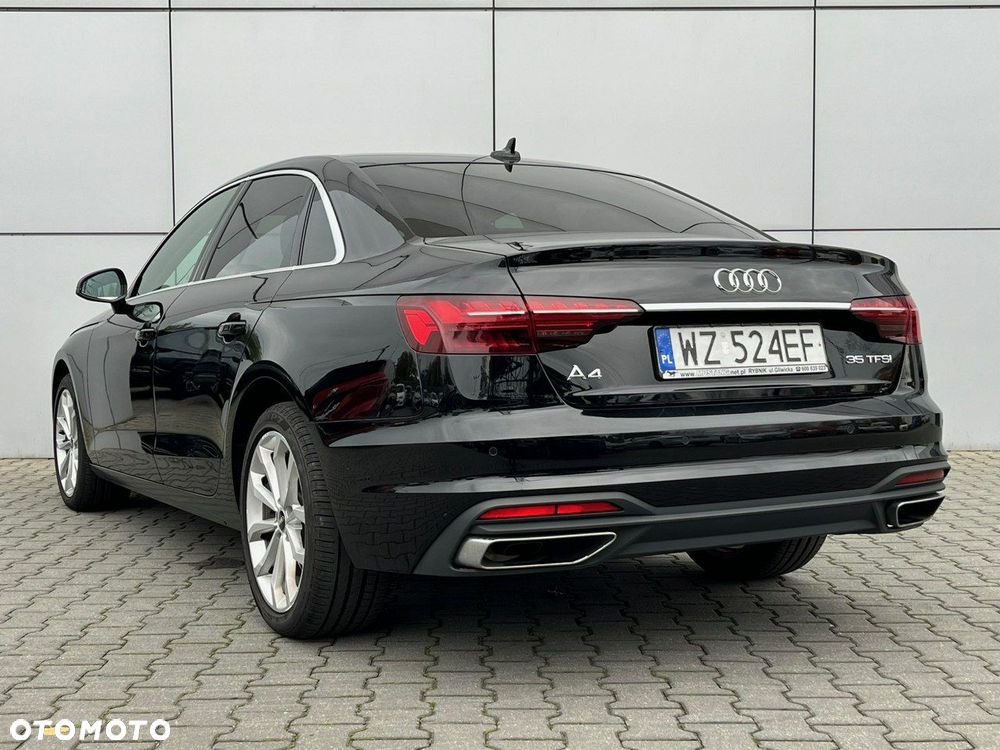 Audi A4 Limousine - 10