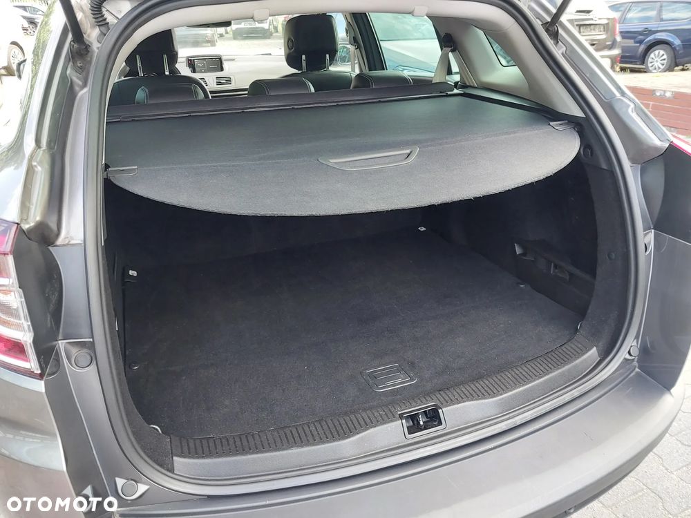 Renault Megane ENERGY TCe 130 Start & Stop Bose Edition - 13