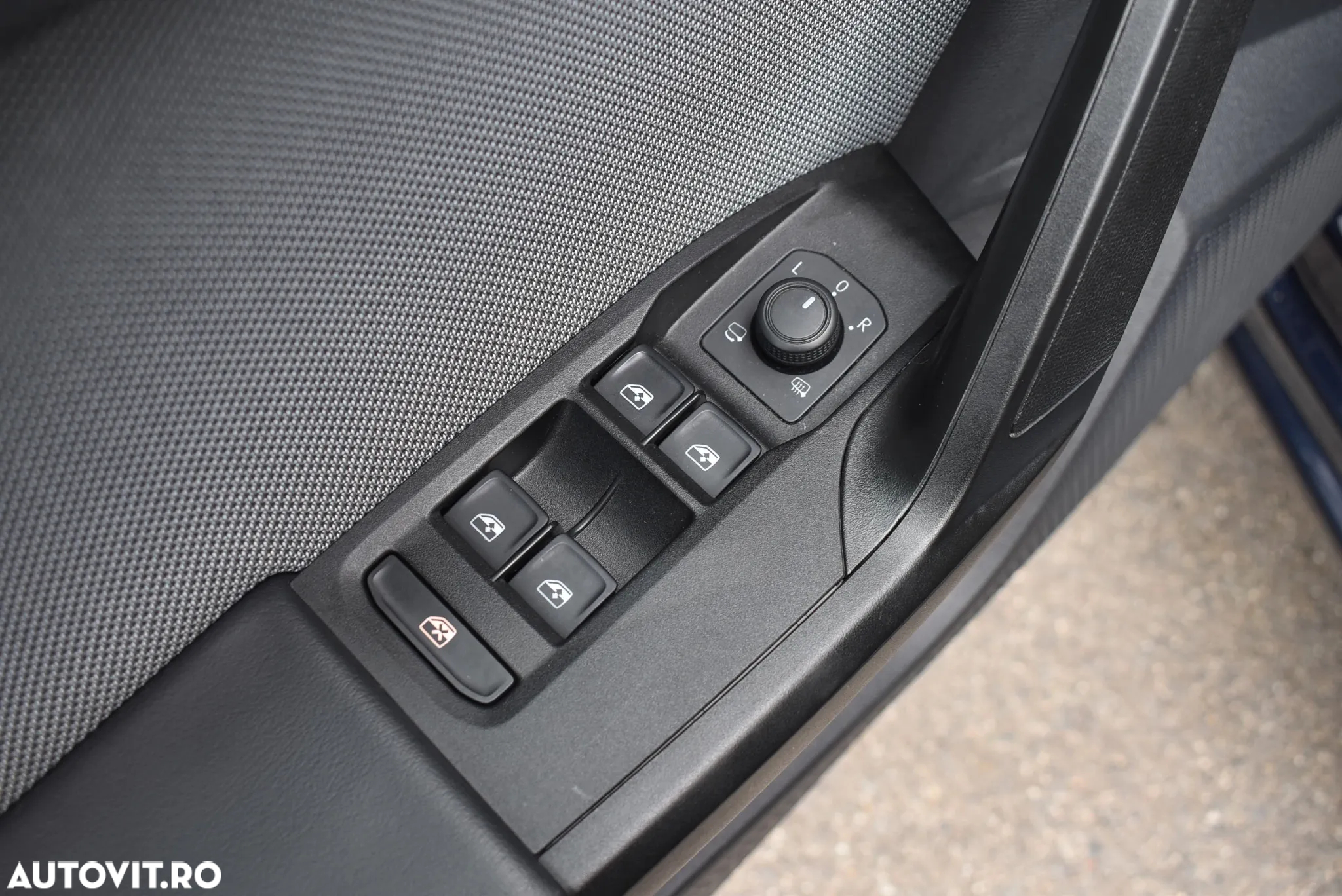 Seat Leon ST 1.0 ETSI mHEV DSG7 Style - 10