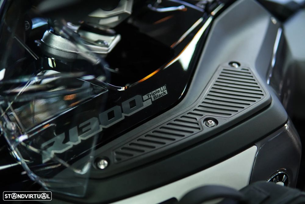 BMW R 1300 GS Adventure TRIPLE BLACK C/ASA - 16