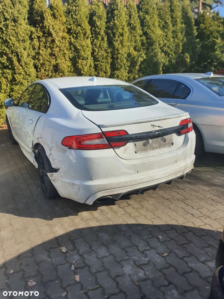 Jaguar XF 3.0 V6 S Portfolio - 5