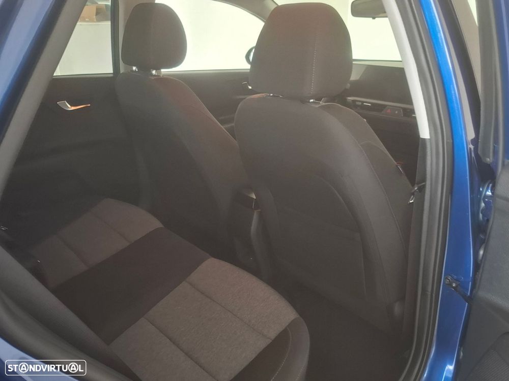 Kia Stonic 1.0 T-GDI Tech - 9