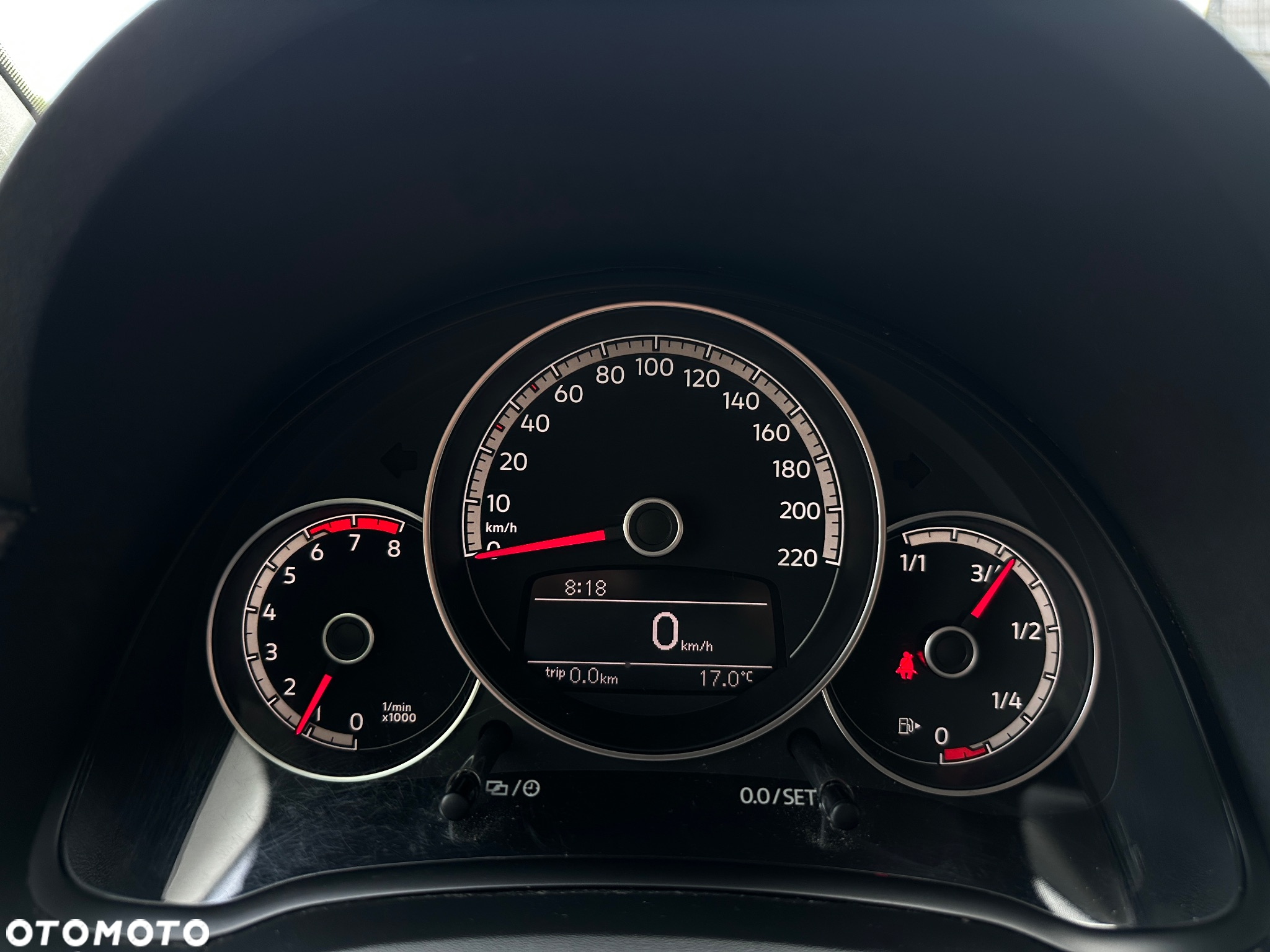 Volkswagen up! 1.0 United - 14