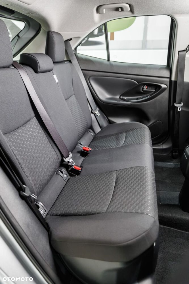 Toyota Yaris Cross Hybrid 1.5 Comfort - 23