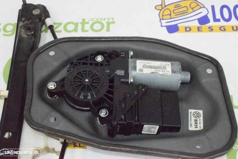 ELEVADOR DE VIDRO TRASEIRO DIREITO VOLKSWAGEN GOLF V 2006 -1K4839462A - 4