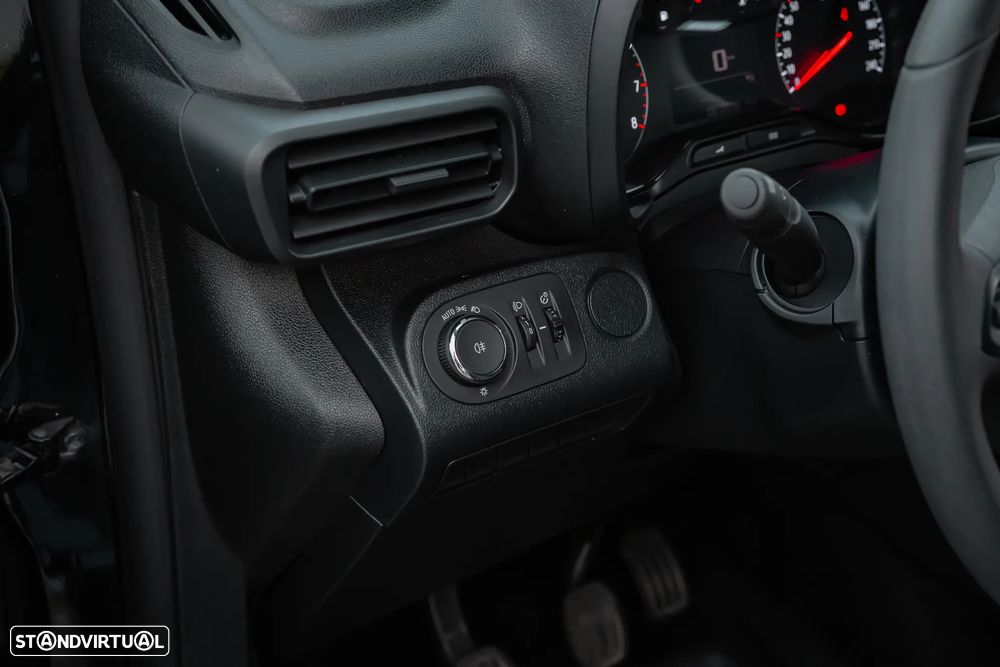 Opel Combo 1.5 CDTi 3 Lugares Iva dedutivel (Nacional) - 17