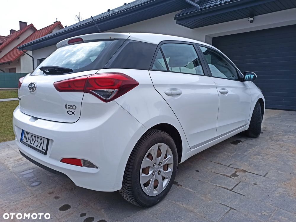 Hyundai i20 1.1 CRDi Classic + - 3