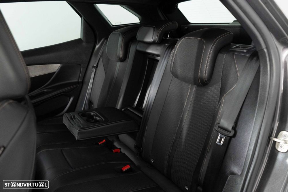 Peugeot 3008 1.6 Hybrid GT e-EAT8 - 11