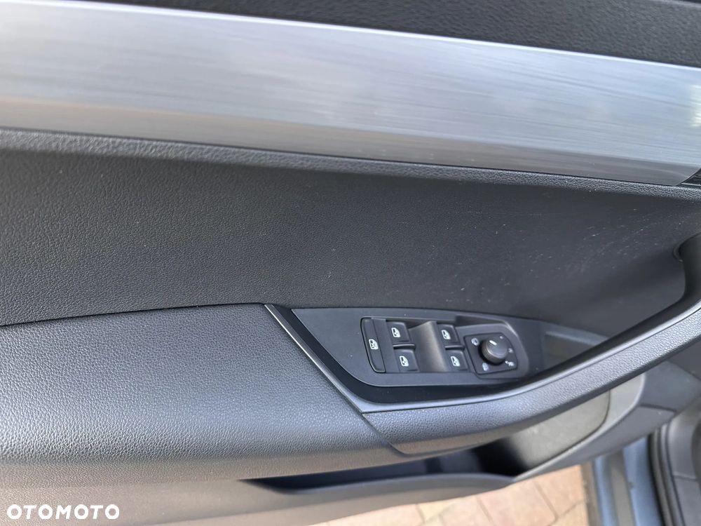 Skoda Karoq 1.6 TDI SCR DSG Style - 20