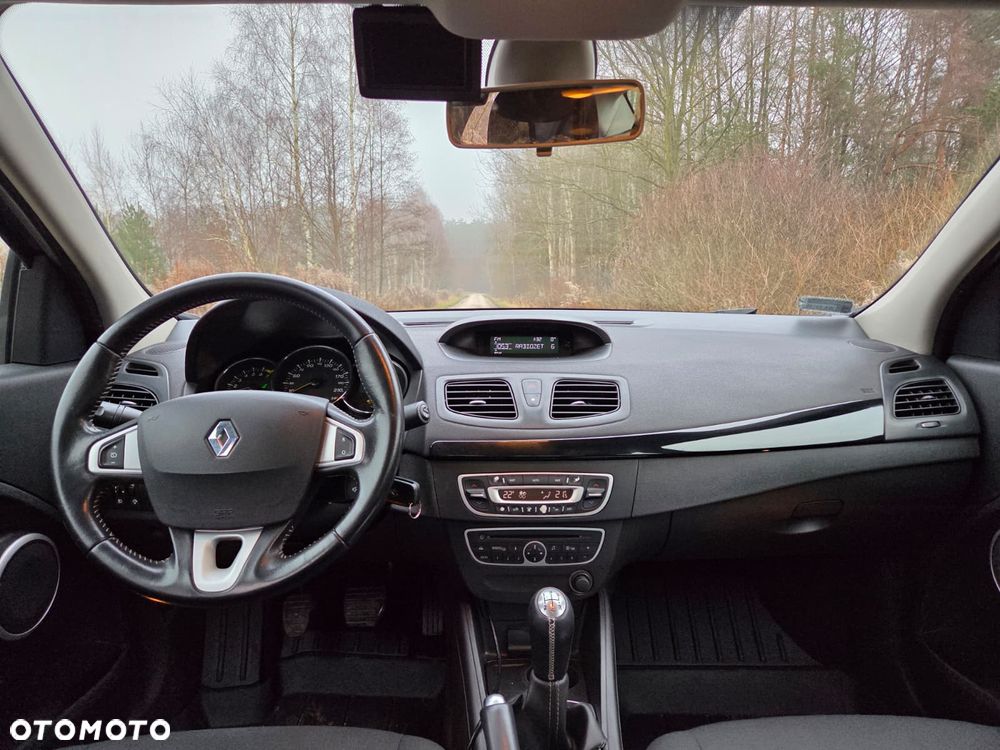 Renault Fluence 1.6 16V Limited - 8