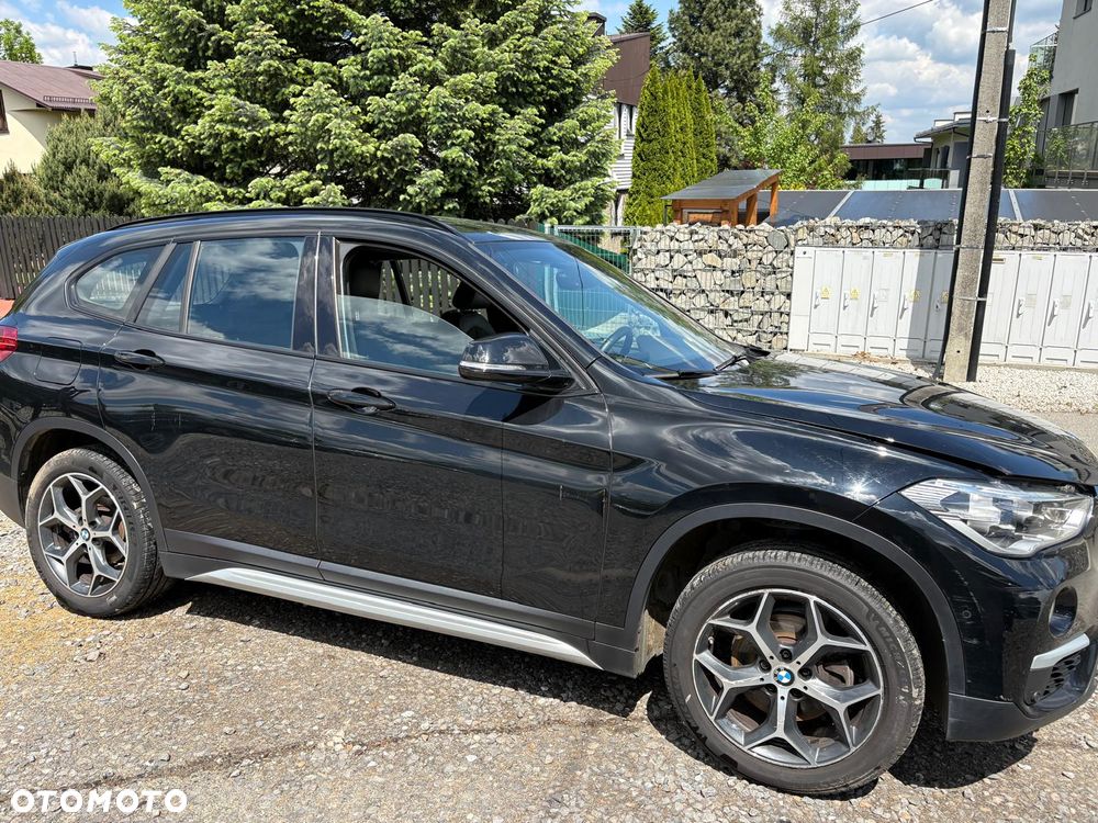 BMW X1 sDrive18d Business Edition - 4