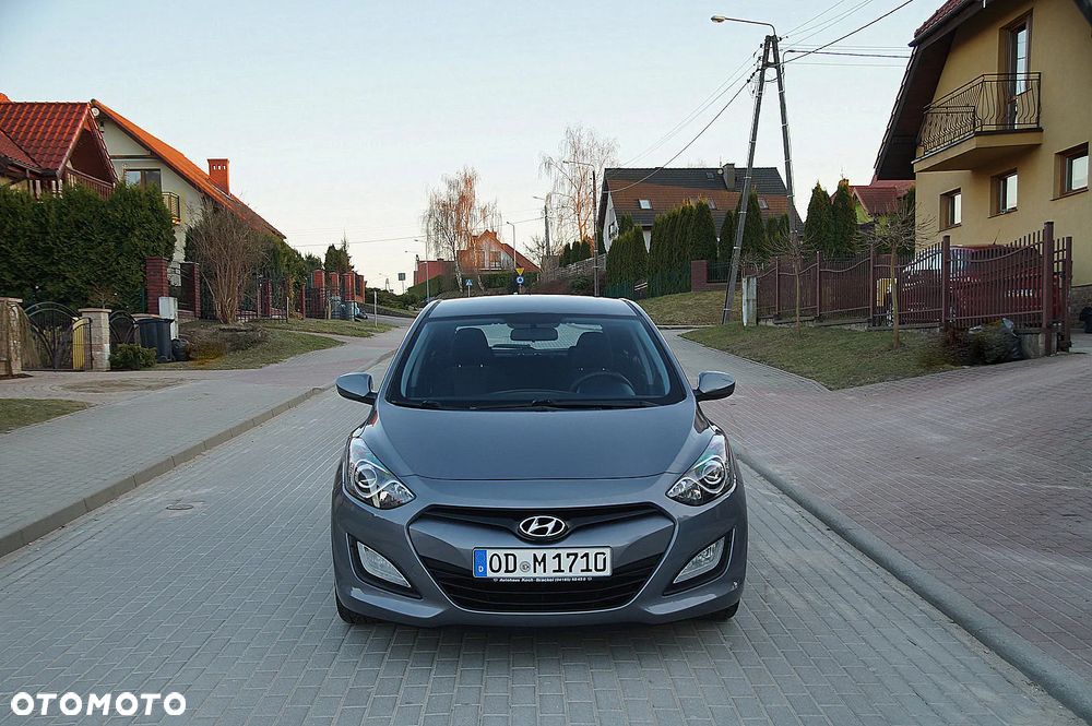 Hyundai i30 1.4 Style - 9
