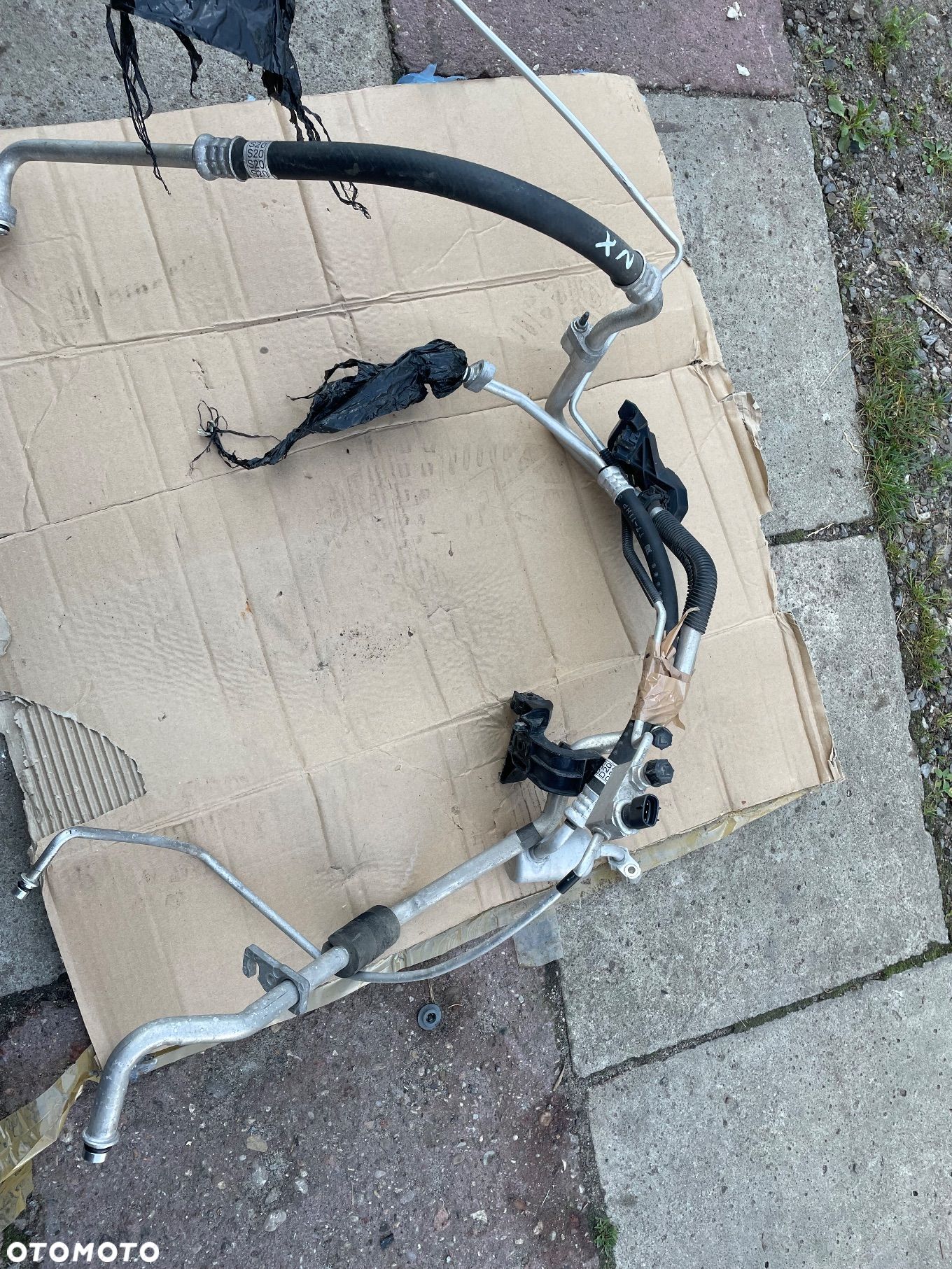 PRZEWODY KLIMATYZACJI LEXUS NX300H 2014-2017 - 1