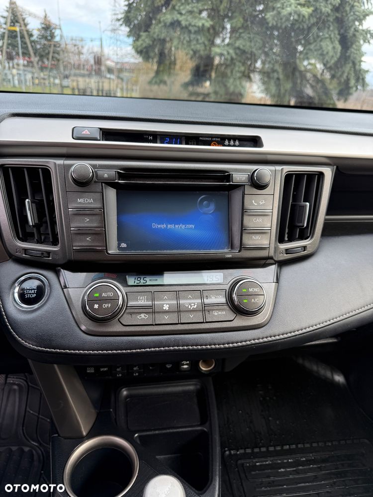Toyota RAV4 2.0 Prestige MS EU6 - 26